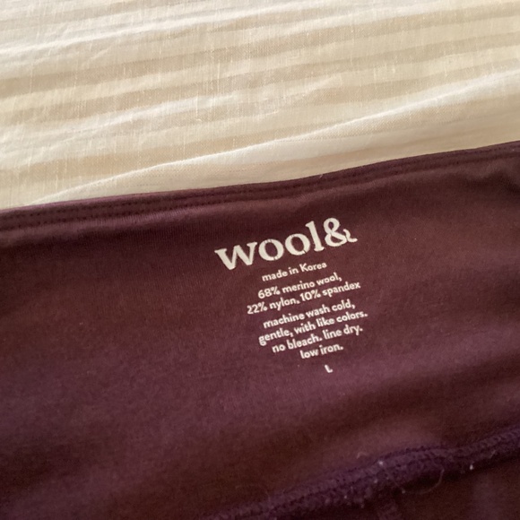 Wool& Cropped leggings in Marionberry L - Picture 6 of 6